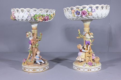 PAIR PLAUE SCHIERHOLZ FIGURAL PORCELAIN 371ea4