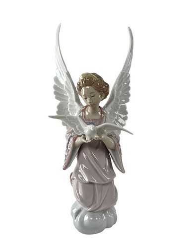 LLADRO ANGEL OF PEACE # 6131 PORCELAIN