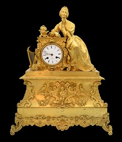 GILT BRONZE MANTEL CLOCKGilt Bronze 374edb