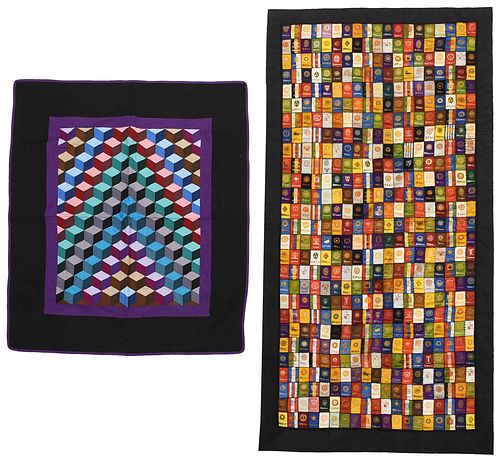 TWO AMERICAN QUILTScirca 1900  374eed