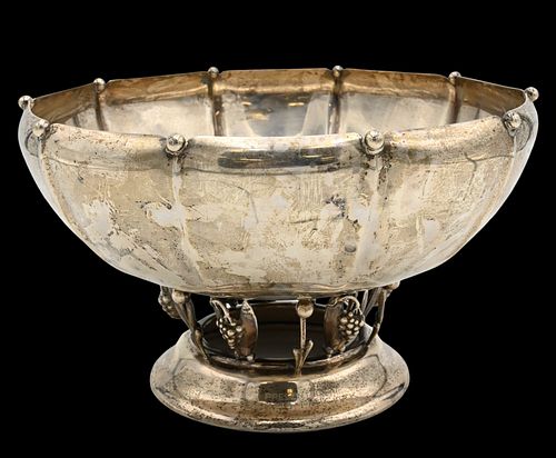 REGENT STERLING SILVER FOOTED BOWL 3751bc