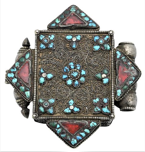 TIBETAN AMULET CASETibetan Amulet