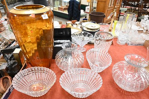 EIGHT PIECE GLASS GROUPEight Piece 37558a