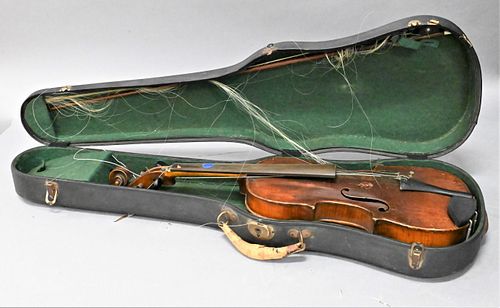ANTIQUE VIOLINAntique Violin signed 3757c9