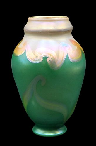 TIFFANY FAVRILE GLASS VASETiffany 375a12