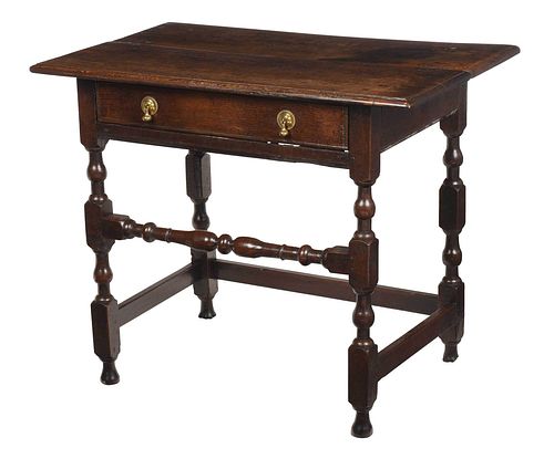 EARLY BRITISH OAK DRESSING TABLE18th