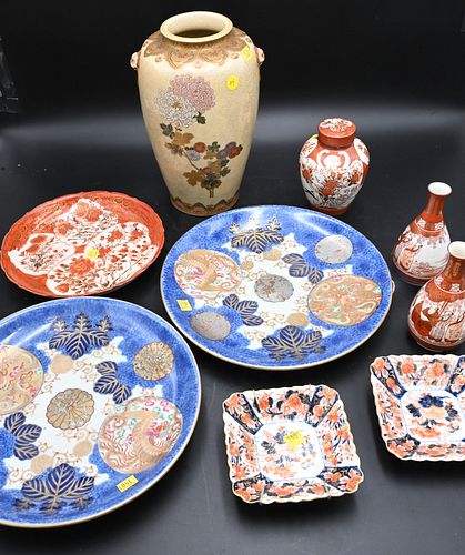 NINE PIECE JAPANESE PORCELAIN GROUPNine