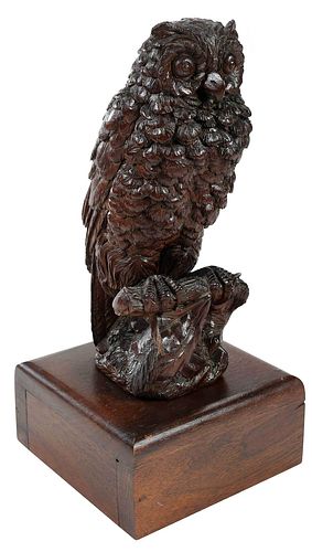 BLACK FOREST CARVED OWL ON PERCHlate 3762a2