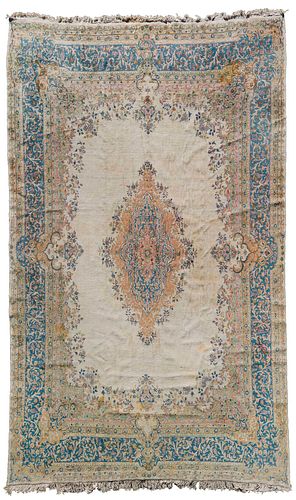 KERMAN CARPET20th century, ivory