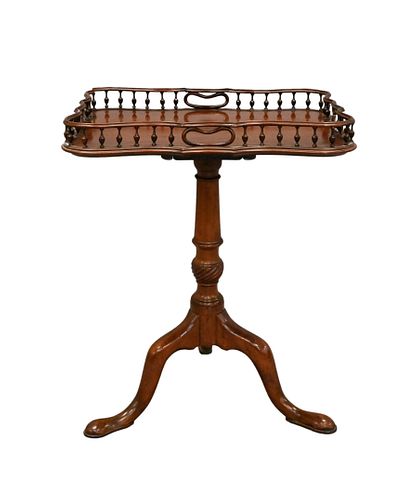 GEORGE III MAHOGANY TIP TABLEGeorge 373e36