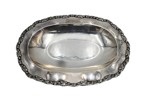 STERLING SILVER OVAL DEEP TRAYSterling