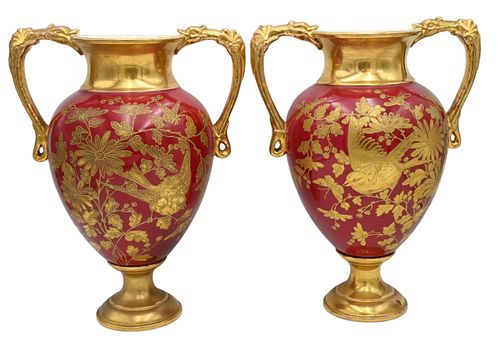 PAIR OF PORCELAIN VASES WITH GILT HANDLESPair