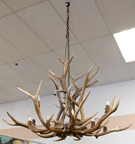 FAUX ANTLER 12 LIGHT CHANDELIERFaux 3740b5