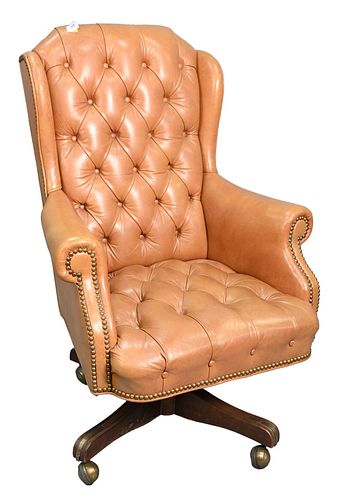 LEATHER EXECUTIVE SWIVEL CHAIR  3773d6