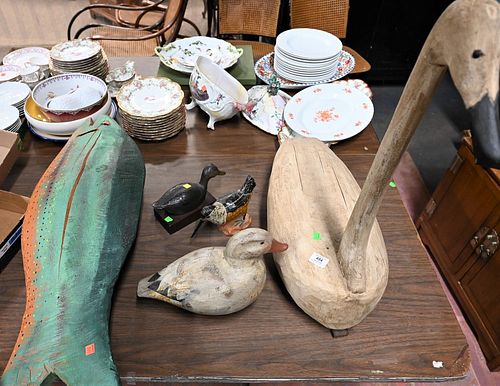 GROUP OF CARVED AND PAINTED WOOD