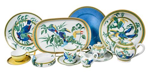 62 PIECE HERMES "TOUCAN" PORCELAIN