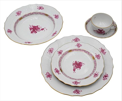 62 PIECE HEREND CHINESE BOUQUET