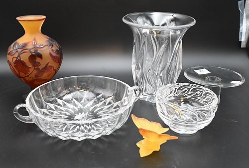 LARGE GROUP OF GLASS, TO INCLUDE