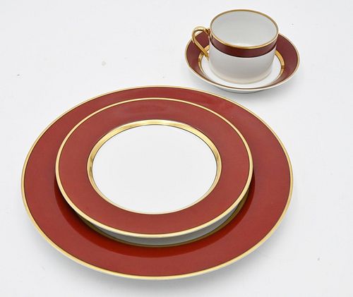 35 PIECE DINNERWARE SETTING, FLOYD RENAISSANCE