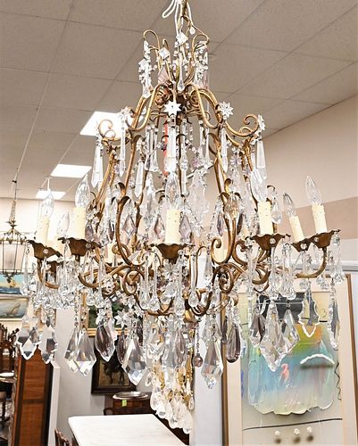 BRASS AND CRYSTAL CHANDELIER HAVING 377e14