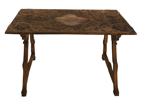 SPANISH WALNUT TABLE HAVING TOP 377e30