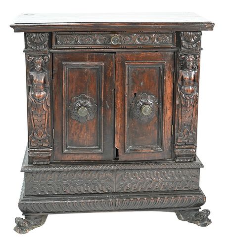 ITALIAN RENAISSANCE CREDENZA HAVING 377e34