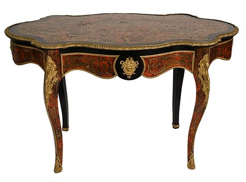 BOUILLE SHAPED TOP TABLE, HAVING BRASS