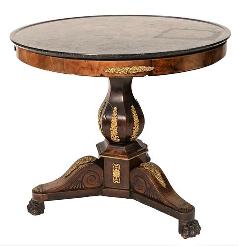 REGENCY MAHOGANY CENTER TABLE, HAVING