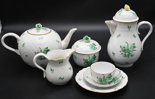 48 PIECE HEREND PORCELAIN TEA AND 377ee3