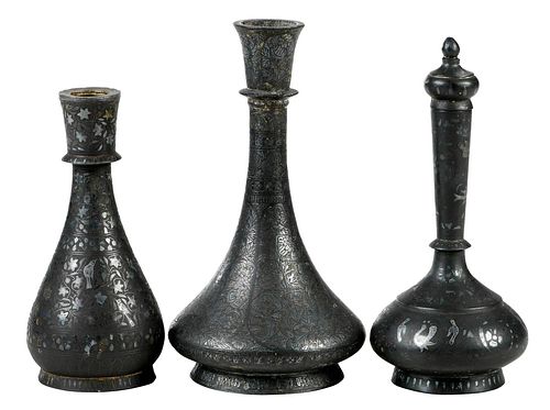 THREE INDO PERSIAN PATINATED BRONZE 377f4e