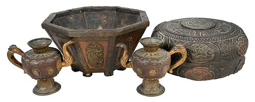 GROUP OF THREE TIBETAN BRONZE OBJECTS  377f4f