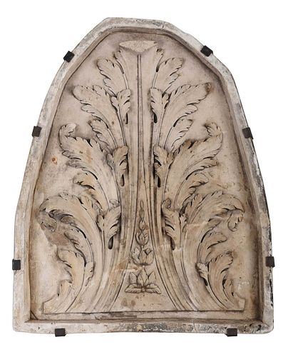 LARGE LEAF DECORATED MOLDED ARCHITECTURAL