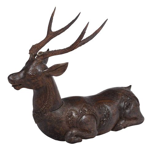 WOODEN CARVED RECUMBENT DEER20th 378094