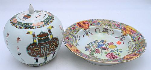 TWO PIECE LOT TO INCLUDE A PORCELAIN 37815d