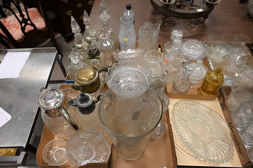 GROUP OF FIVE BOX LOTS OF GLASS,