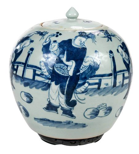 CHINESE BLUE AND WHITE LIDDED GINGER 378346