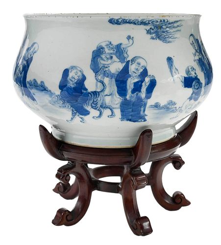 CHINESE BLUE AND WHITE PORCELAIN 378340