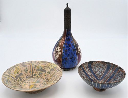 THREE PERSIAN POLYCHROME DECORATED 378438