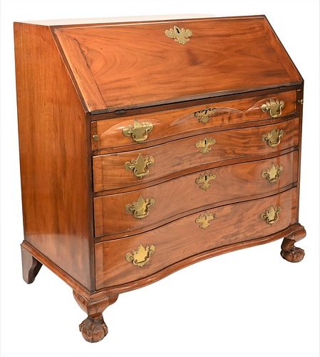 CHIPPENDALE MAHOGANY DESKHAVING