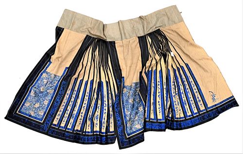 CHINESE SILK EMBROIDERED SKIRT