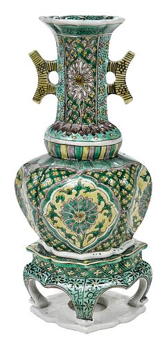 FINE CHINESE FAMILLE VERTE PORCELAIN 378769