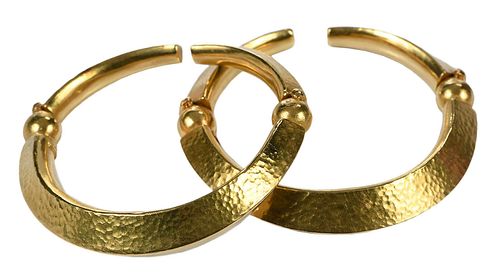 PAIR LALAOUNIS 22KT. BRACELETShinged