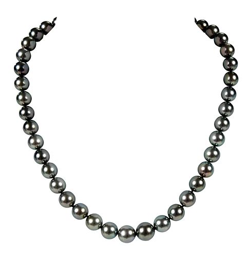 MIKIMOTO 18KT. PEARL NECKLACEknotted,