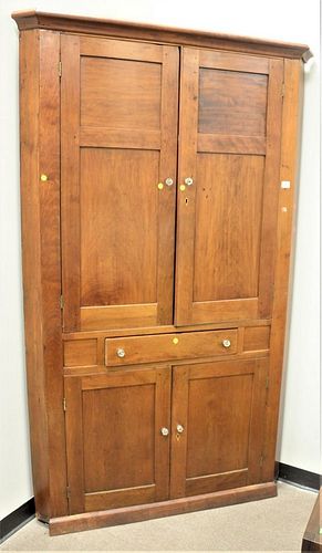 OAK CORNER CABINET, HAVING TWO