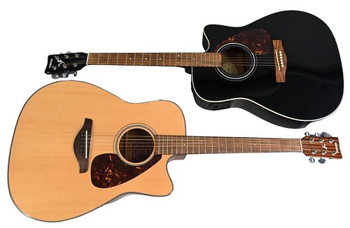 TWO PIECE GUITAR LOTTwo Piece Guitar 37653c