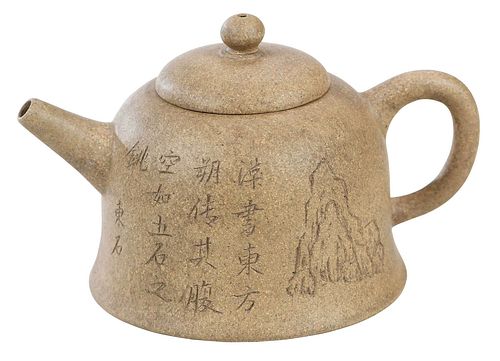 CHINESE YIXING CLAY TEAPOTpossibly 3766cc