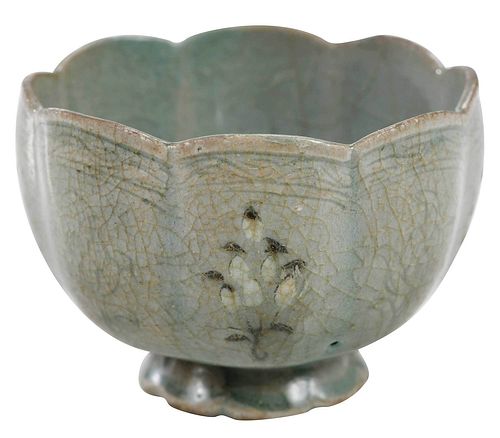 KOREAN LOTUS FORM CELADON BOWLwith 376758