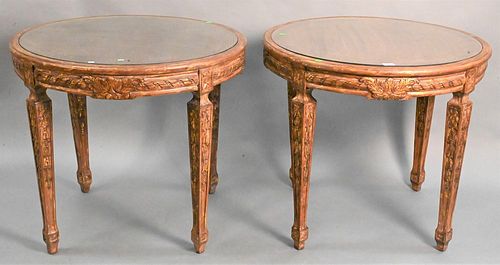 PAIR OF CONTINENTAL STYLE ROUND 376b8c