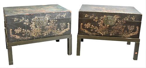 PAIR OF CHINOISERIE STYLE LIFT