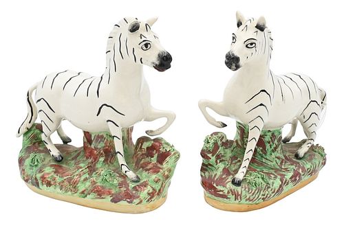 PAIR OF ENGLISH STAFFORDSHIRE ZEBRA 376ef7